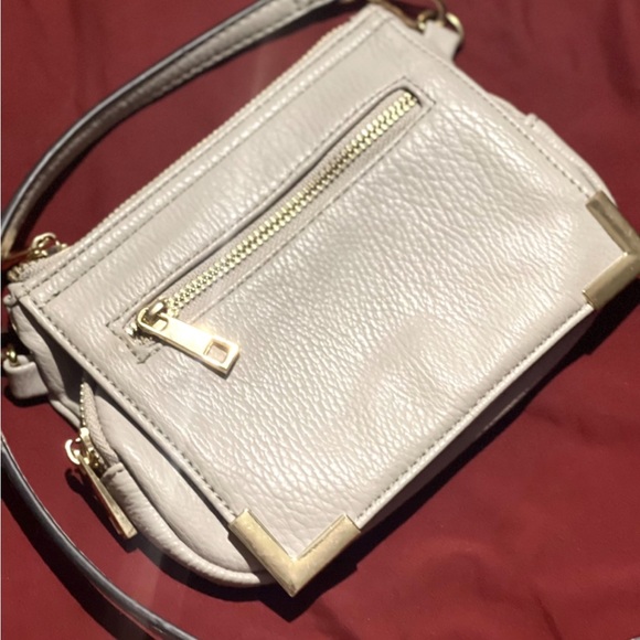 Crossbody Bag, Purse, Handbag, Leather Crossover, Over Shoulder Messenger Bag - Picture 7 of 10